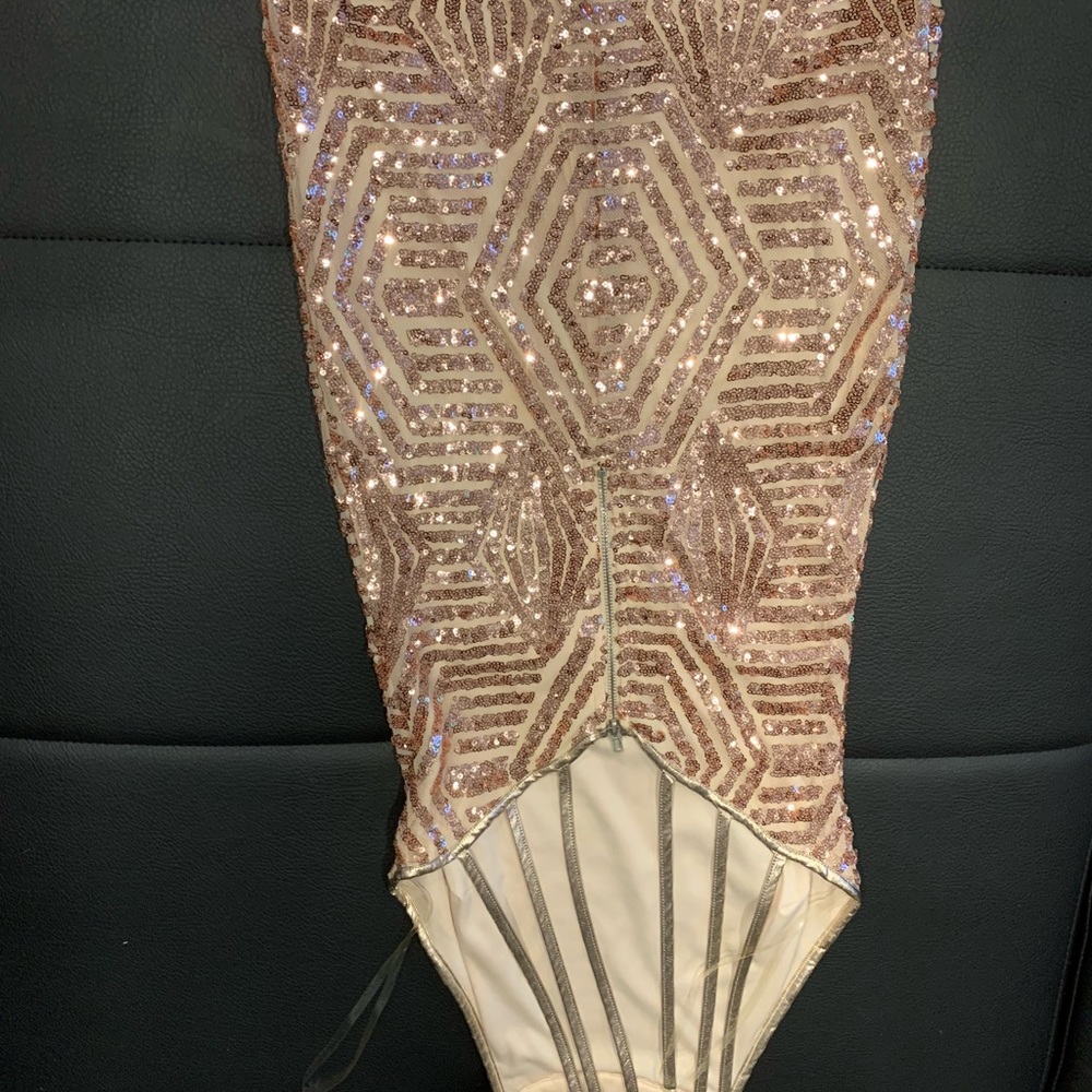 Elegant dress